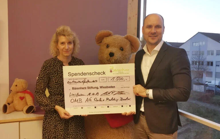 Spende-Stiftung-Baerenherz-768x486_a